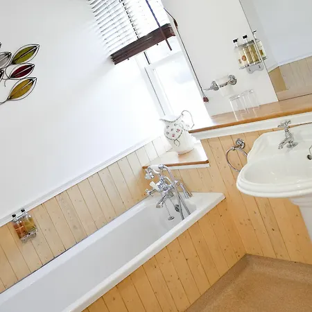 The Charles Bathurst